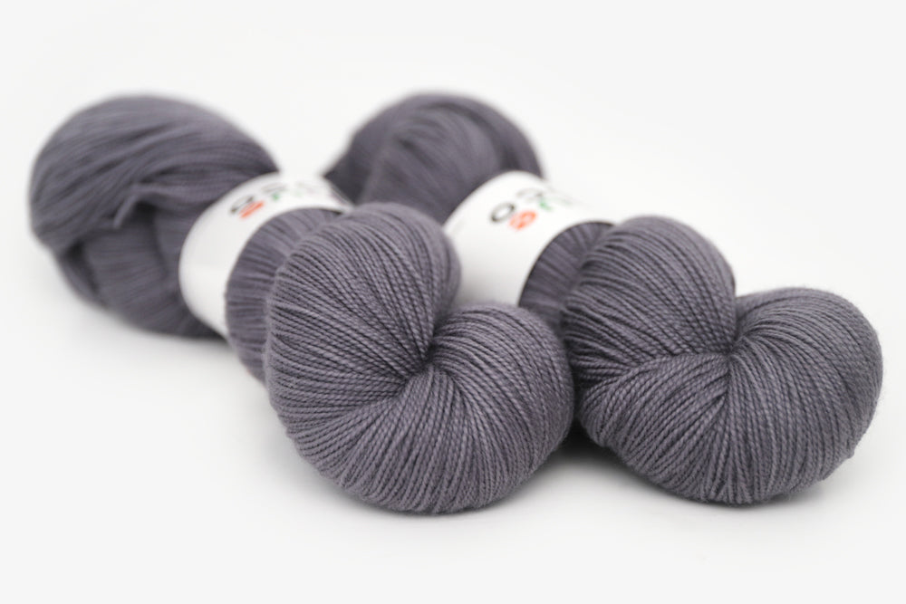 semisolid hand dyed charcoal (dark silver gray) spun xl yarn